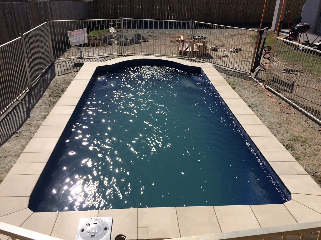 Complete Creative Constructions Fiberglass Pools | 25 Daisy Hill Rd, Daisy Hill QLD 4127, Australia | Phone: 0403 647 847