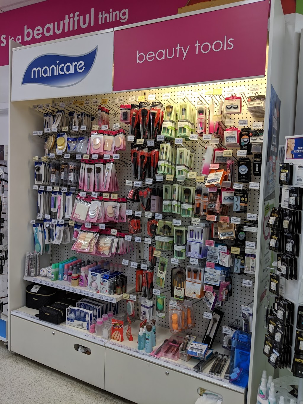 Priceline Pharmacy Lalor Plaza | pharmacy | Shop 19, Lalor Plaza Shopping Centre, 22 McKimmies Rd, Lalor VIC 3075, Australia | 0394650202 OR +61 3 9465 0202