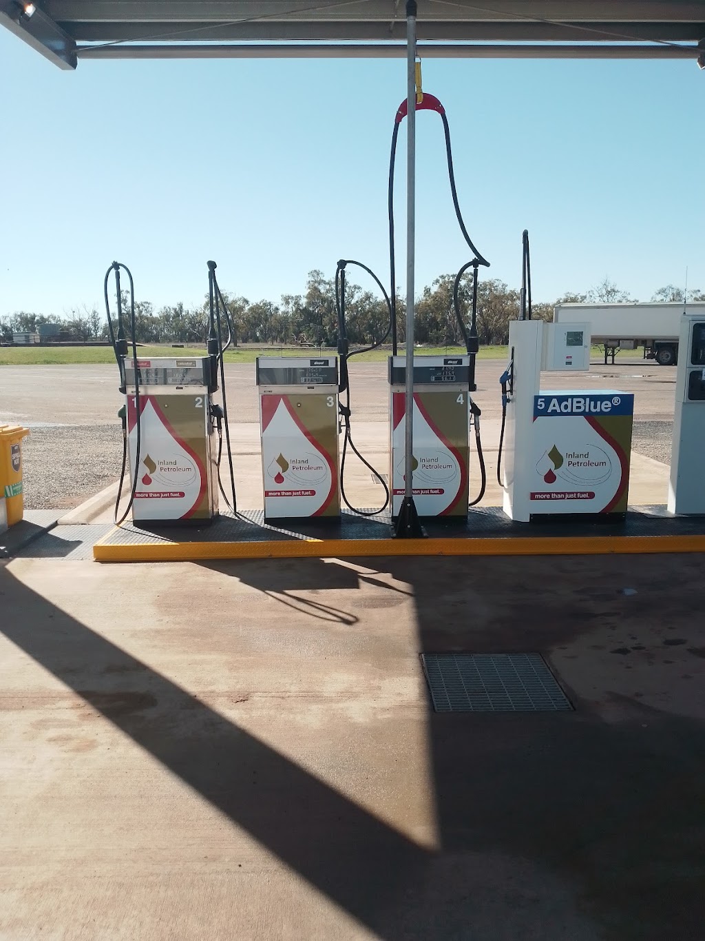 Trangie Inland Petroleum | 76 Narromine St, Trangie NSW 2823, Australia | Phone: (02) 6888 7239
