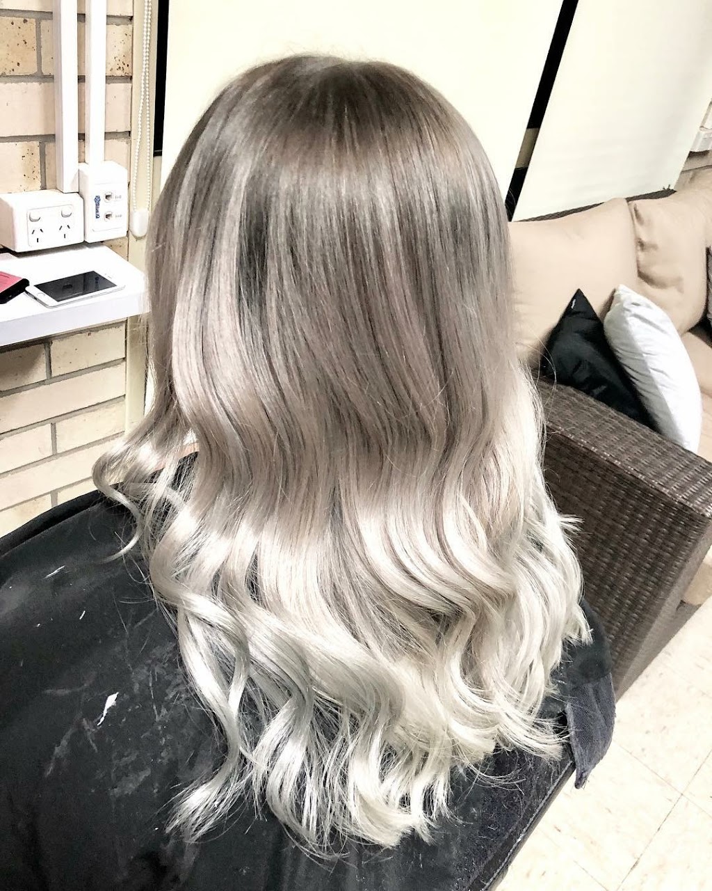 Platinum Colour Studio | hair care | Emerald QLD 4720, Australia | 0497209354 OR +61 497 209 354