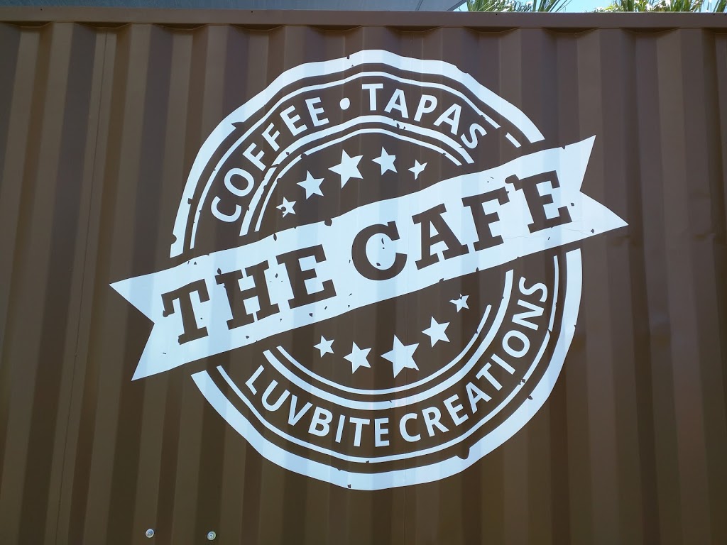The Cafe by Luvbite Creations | 89 Barramundi Circuit, Burdell QLD 4818, Australia | Phone: 0447 966 242