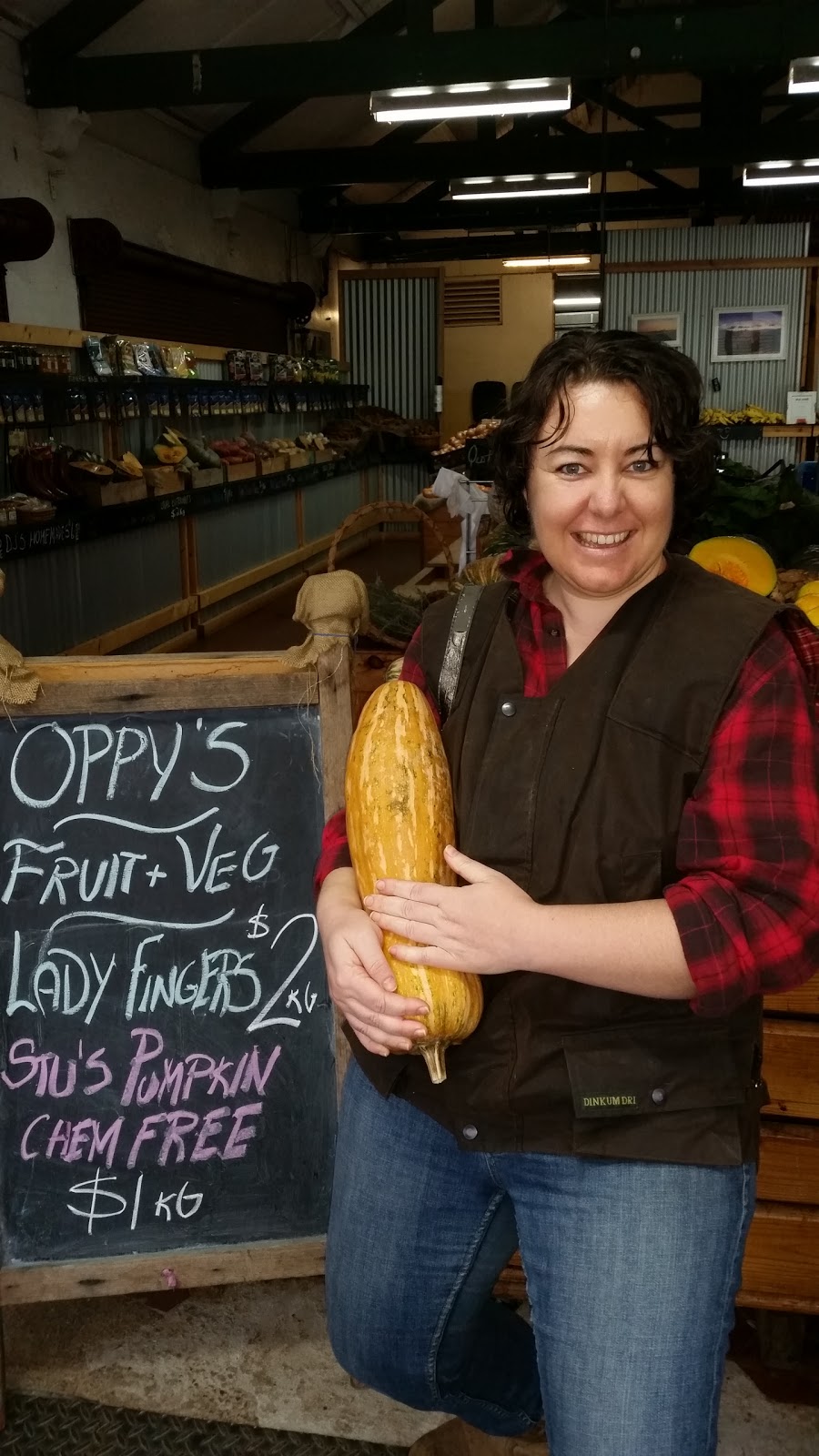 Oppys Fruit & Veg | 10 Railway St, Boonah QLD 4310, Australia | Phone: (07) 5463 4502