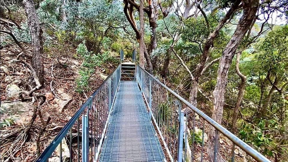 Tomaree Head Summit walk | tourist attraction | Shoal Bay Rd, Shoal Bay NSW 2315, Australia | 0249848200 OR +61 2 4984 8200