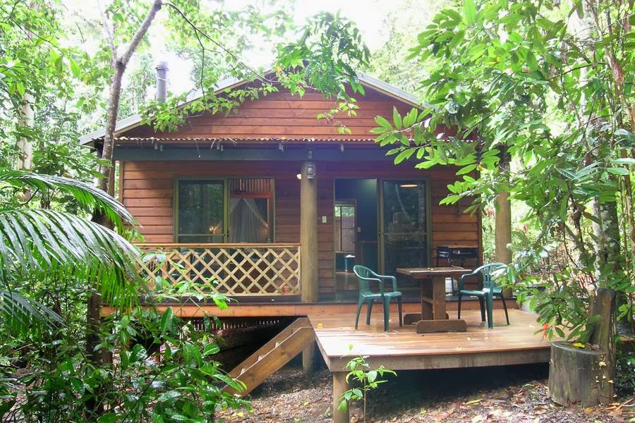 Crater Lakes Rainforest Cottages | lodging | Lot 17 Eacham Close, Lake Eacham QLD 4884, Australia | 0740952322 OR +61 7 4095 2322