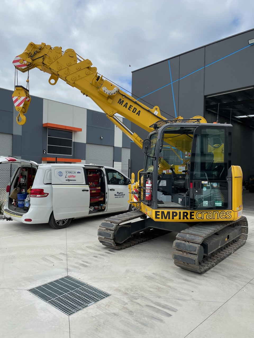 Empire Cranes | 14 Industrial Dr, Pakenham VIC 3810, Australia | Phone: 1300 986 955