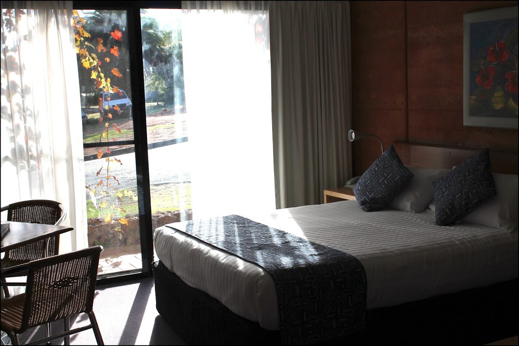 The Best Western Pemberton Hotel | 70-77 Brockman St, Pemberton WA 6260, Australia | Phone: (08) 9776 1017