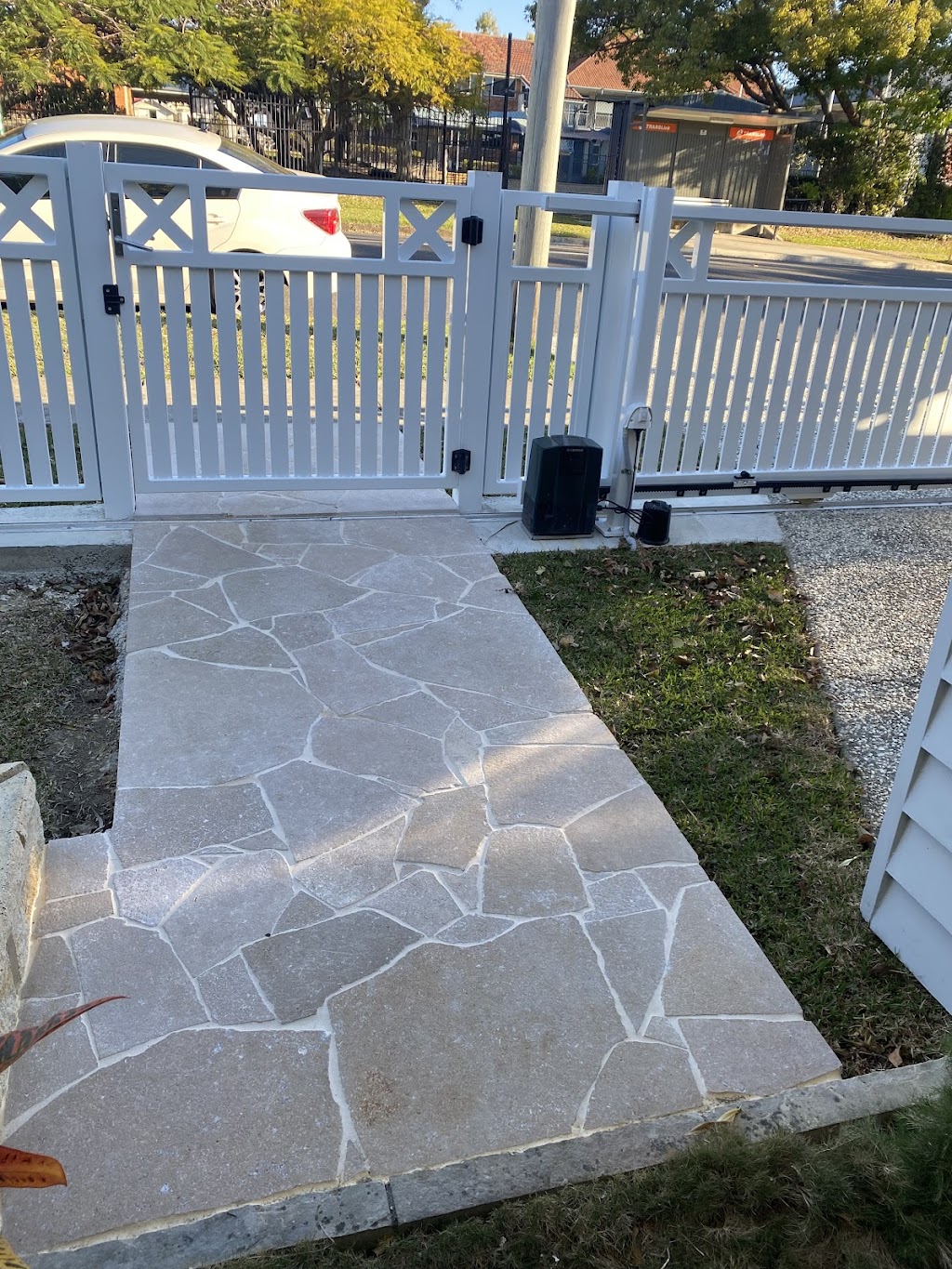 Falcomer Landscapes | 4/17 Kenworth Pl, Brendale QLD 4500, Australia | Phone: 0402 009 667