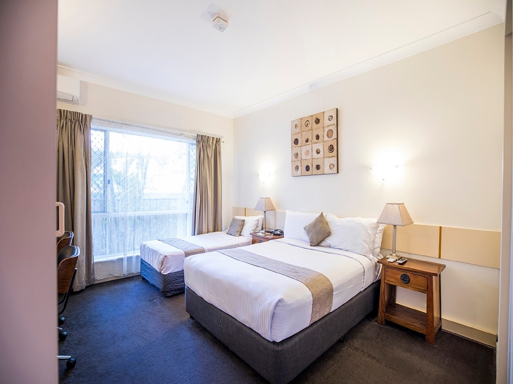 Emerald Maraboon Motor Inn | lodging | 5 Esmond St, Emerald QLD 4720, Australia | 0749820777 OR +61 7 4982 0777