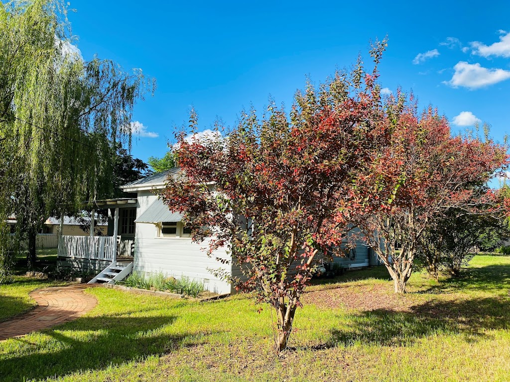 Mendooran Cottages Castlereagh Cottage 14 Yalcogran St, Mendooran