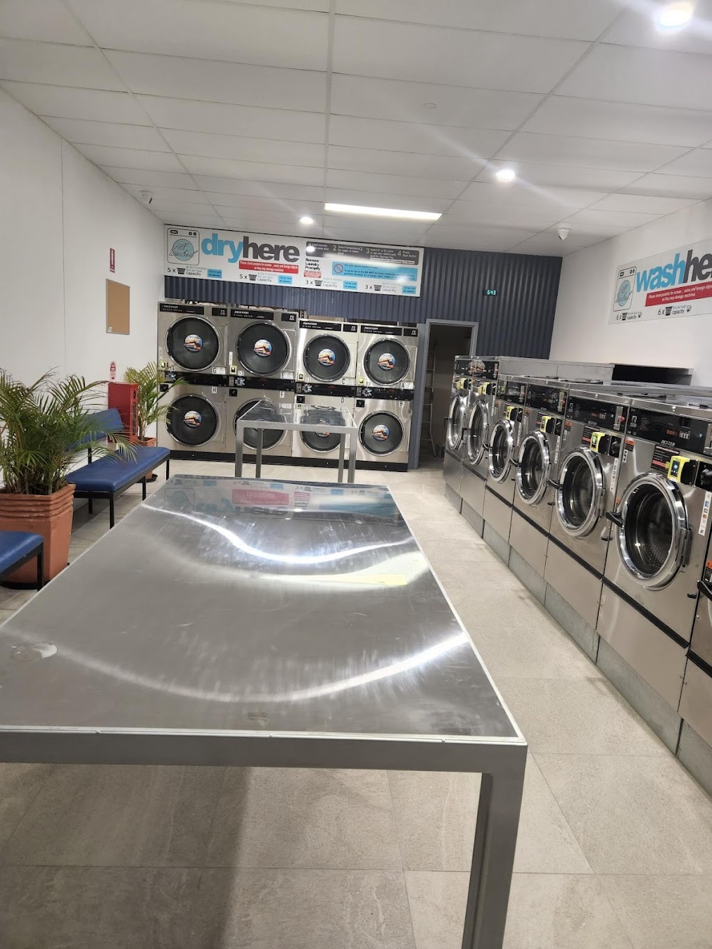 All Washed Laundromat Windaroo | laundry | 377 Beaudesert Beenleigh Rd, Windaroo QLD 4207, Australia | 0428166327 OR +61 428 166 327