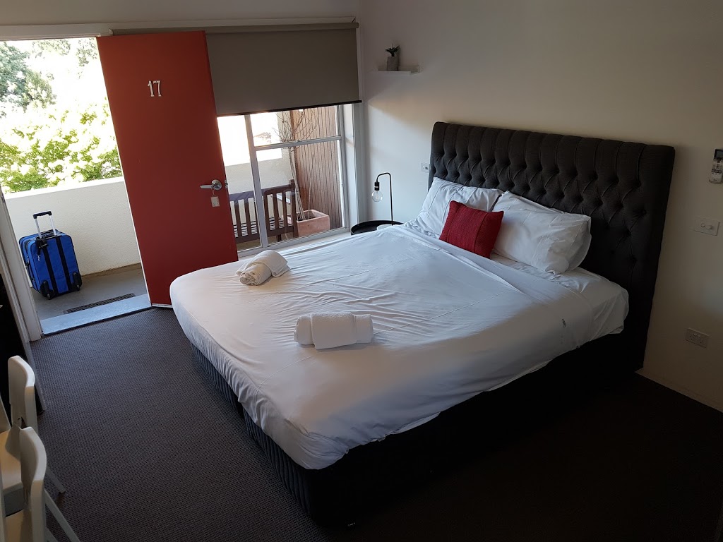 Tower Motel | lodging | 33 Murchison St, Marysville VIC 3779, Australia | 0359633225 OR +61 3 5963 3225