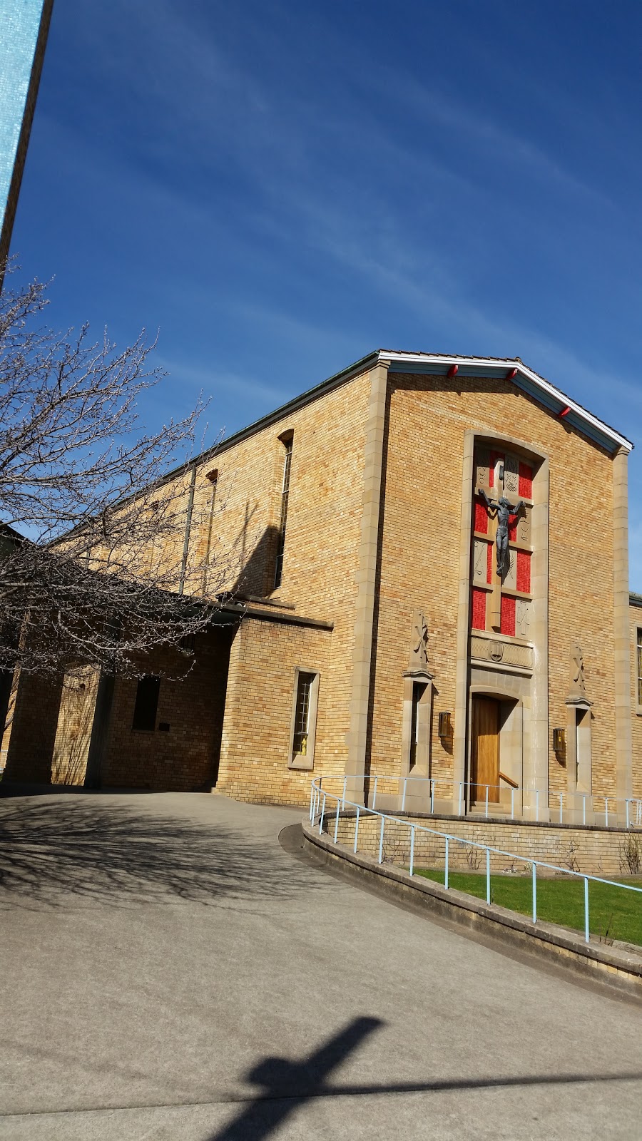 Lovat Chapel | church | 103 Meehan St, Yass NSW 2582, Australia | 0262261086 OR +61 2 6226 1086