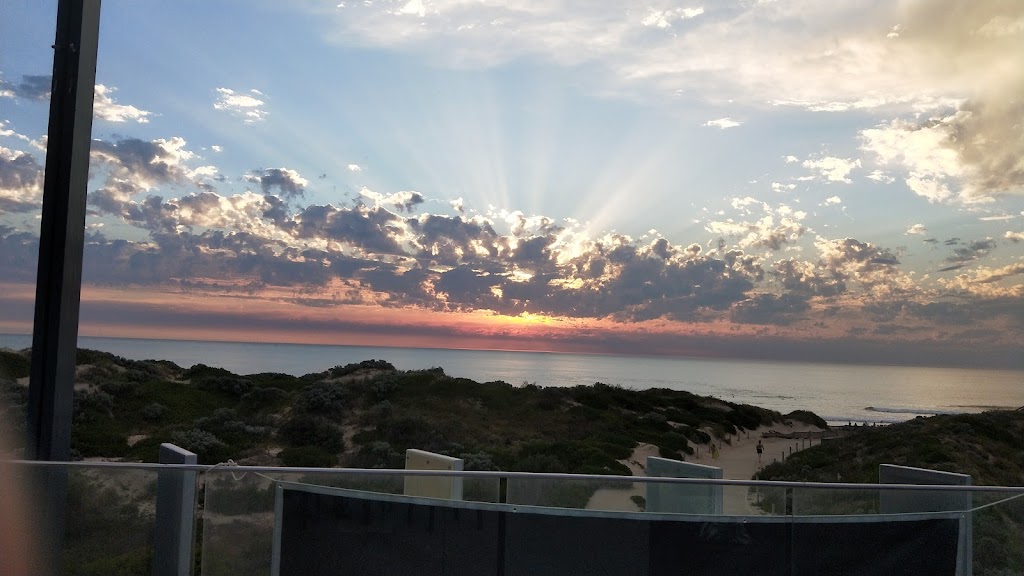 Secret Harbour Surf Lifesaving Club | Secret Harbour Blvd, Secret Harbour WA 6173, Australia | Phone: (08) 9524 7092