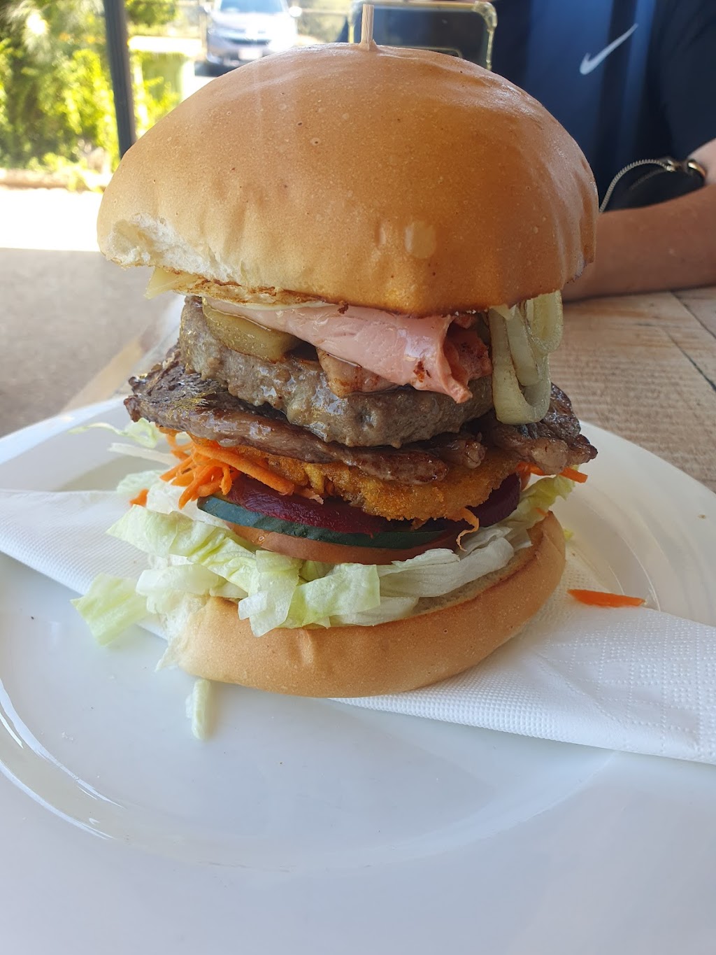 Bones And Nikki’s Tuckerbox | shop 16/656 Toowoomba Connection Rd, Withcott QLD 4352, Australia | Phone: (07) 4659 8691