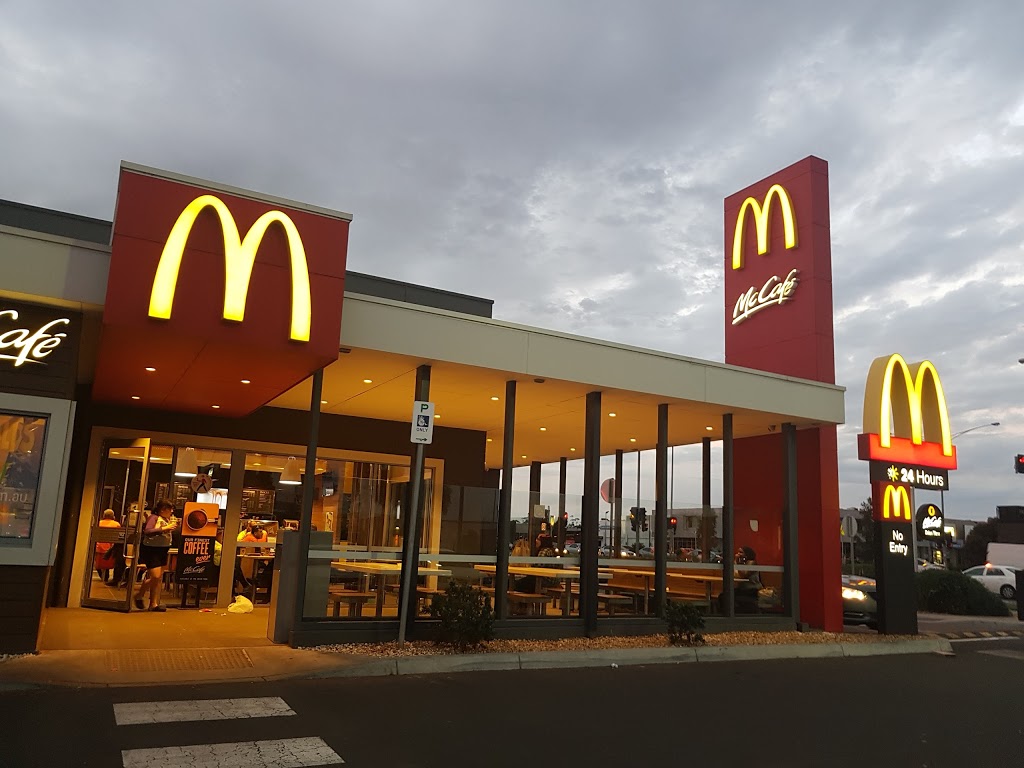 McDonalds Derrimut | cafe | 20 Mt Derrimut Rd, Derrimut VIC 3030, Australia | 0383584133 OR +61 3 8358 4133