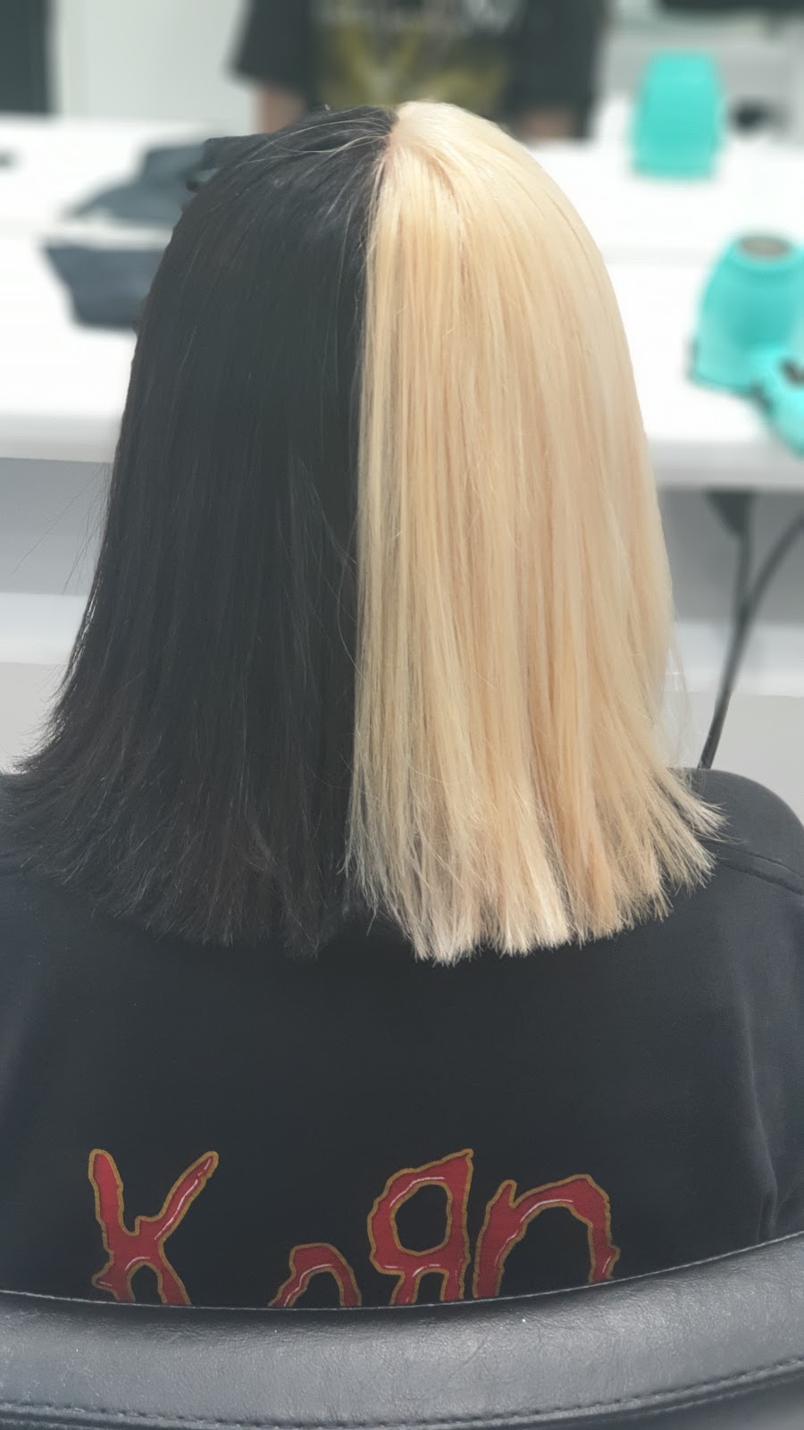 Blondes and Brunettes | 145 Old Pittwater Rd, Brookvale NSW 2100, Australia | Phone: (02) 9905 9313