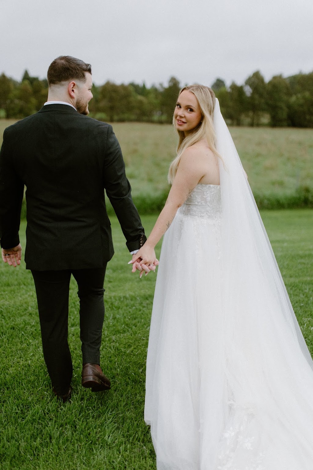 Rhys Lloyd Weddings | 4 Wildflower Cr, Calderwood NSW 2527, Australia | Phone: 0426 655 419