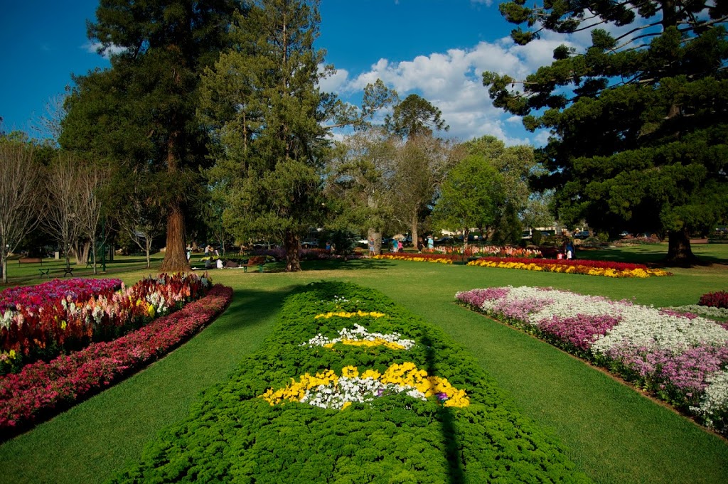 Queens Park Botanic Gardens | park | 43 Lindsay St, East Toowoomba QLD 4350, Australia | 131872 OR +61 131872