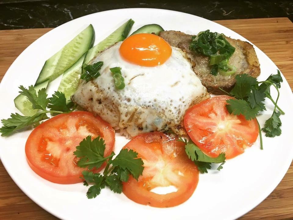 Saigon Corner Cafe | meal delivery | 24 Heytesbury St, Herne Hill VIC 3218, Australia | 0342448126 OR +61 3 4244 8126