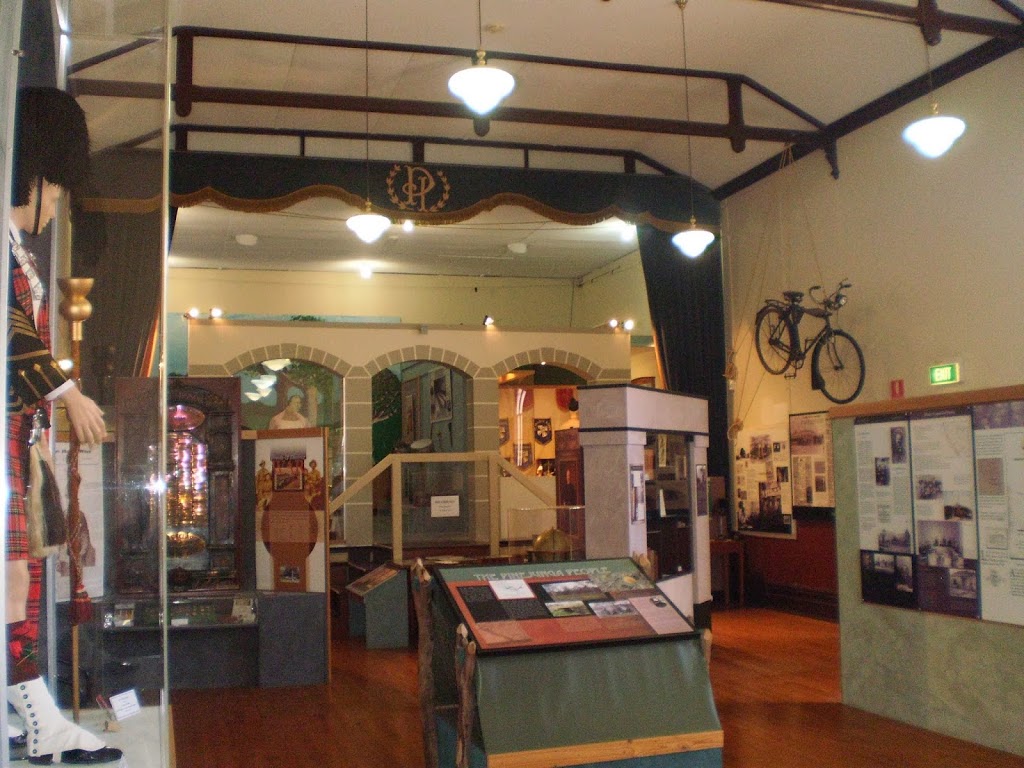 Penola Coonawarra Visitor Information Centre | 27 Arthur St, Penola SA 5277, Australia | Phone: (08) 8737 2855