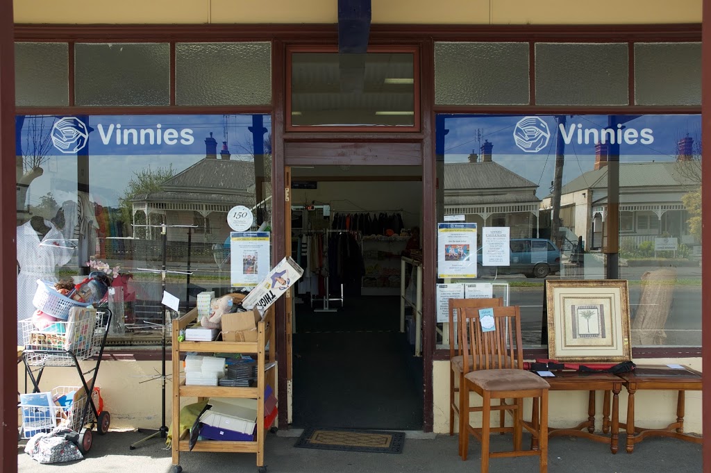 Vinnies | store | 244 Barker St, Castlemaine VIC 3450, Australia | 0354724419 OR +61 3 5472 4419