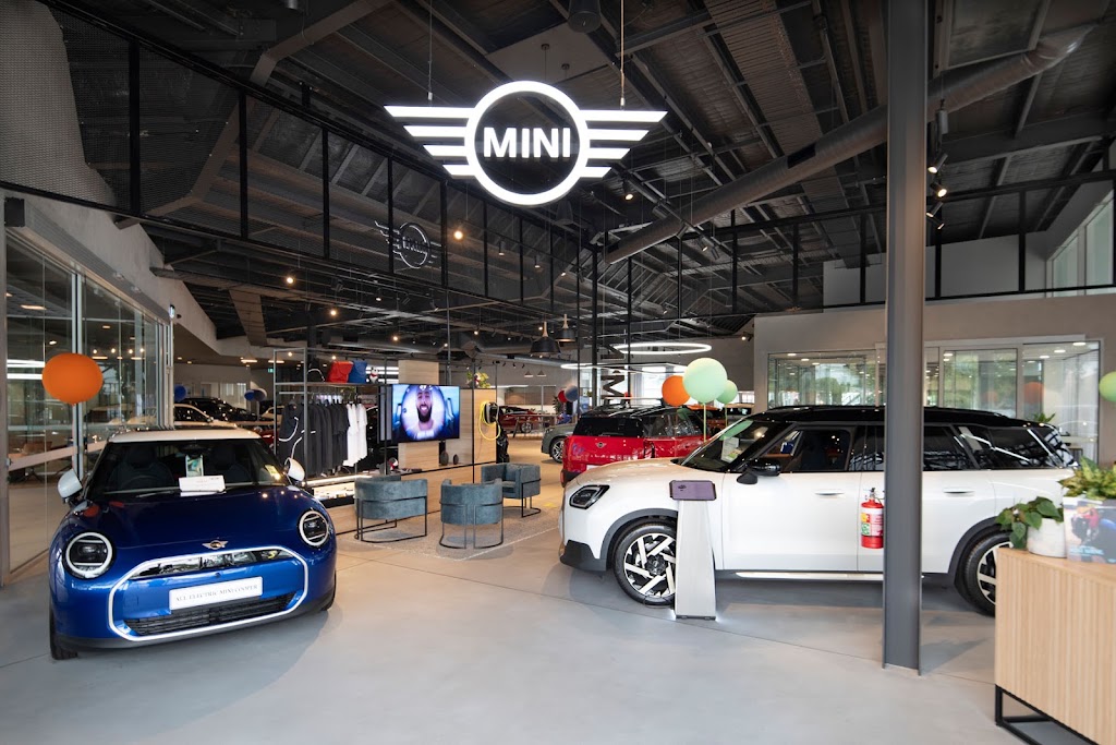 Waverley MINI Garage | 579 Springvale Rd, Mulgrave VIC 3170, Australia | Phone: (03) 8581 9600