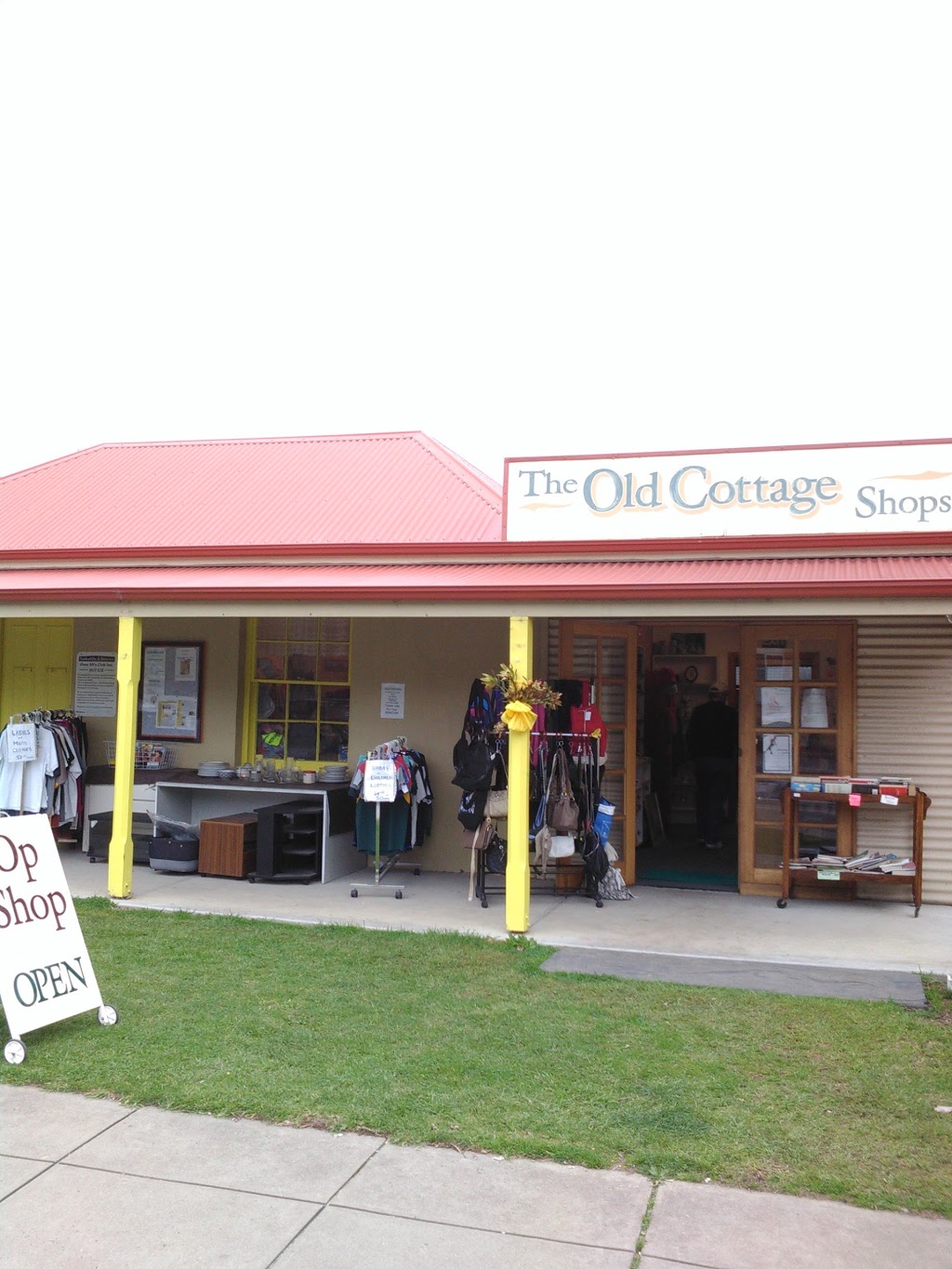 OP Shop Club Fleurieu | shopping mall | 90 Main St, Yankalilla SA 5203, Australia