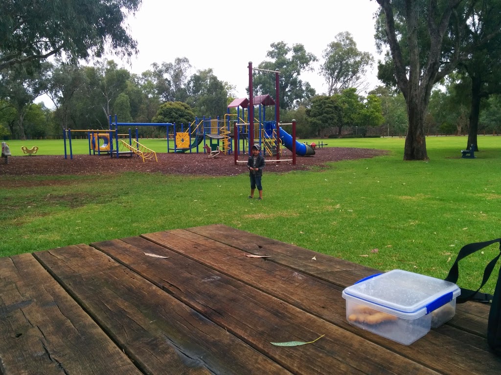 Hovell Tree Park | park | South Albury NSW 2640, Australia | 0260238111 OR +61 2 6023 8111