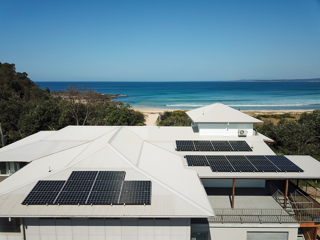 SolarHub Wollongong | 5/16 Waynote Pl, Unanderra NSW 2526, Australia | Phone: (02) 4243 7805