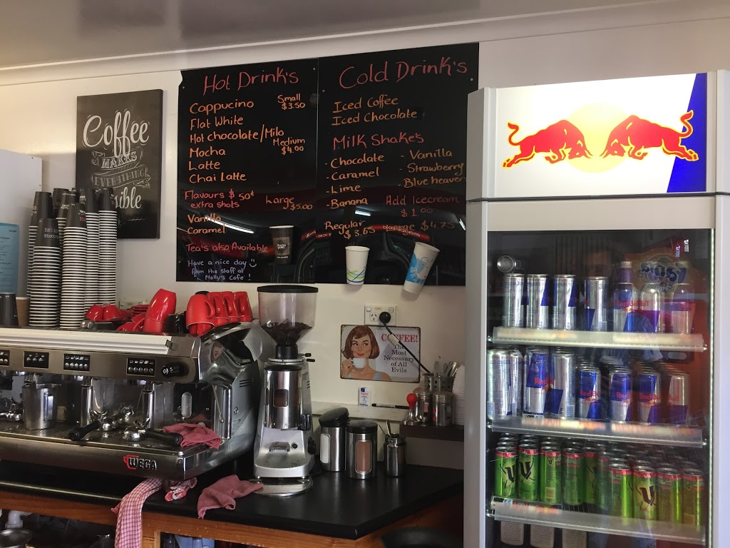Mollys Takeaway Cafe | cafe | 8/10 Innes St E, Strahan TAS 7468, Australia | 0364717253 OR +61 3 6471 7253