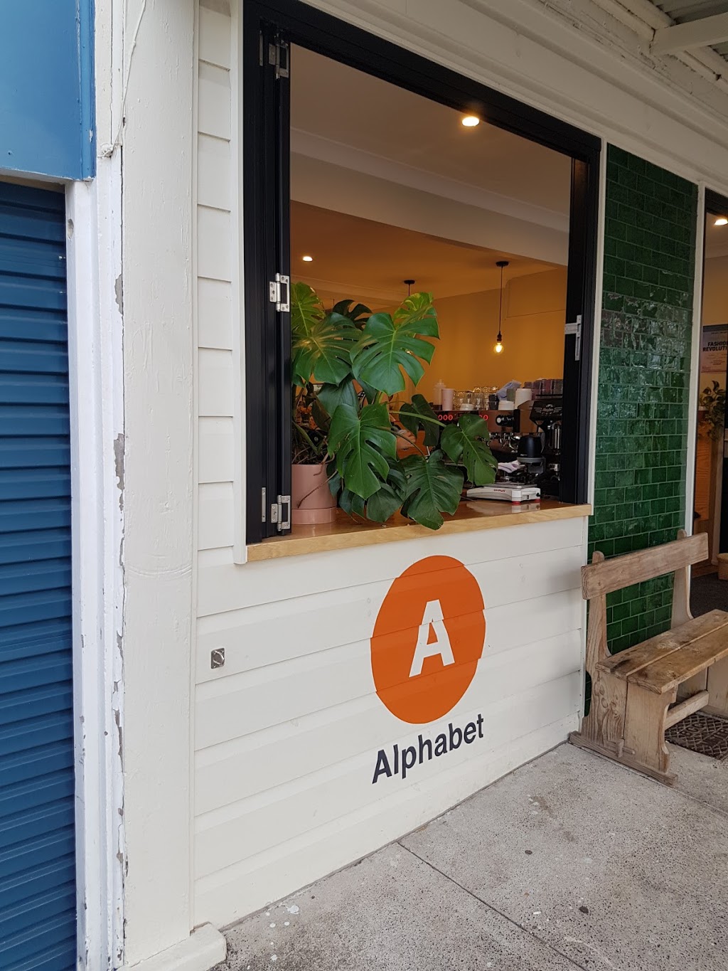 Alphabet Cafe | cafe | 243 Boundary St, West End QLD 4101, Australia | 0732550237 OR +61 7 3255 0237