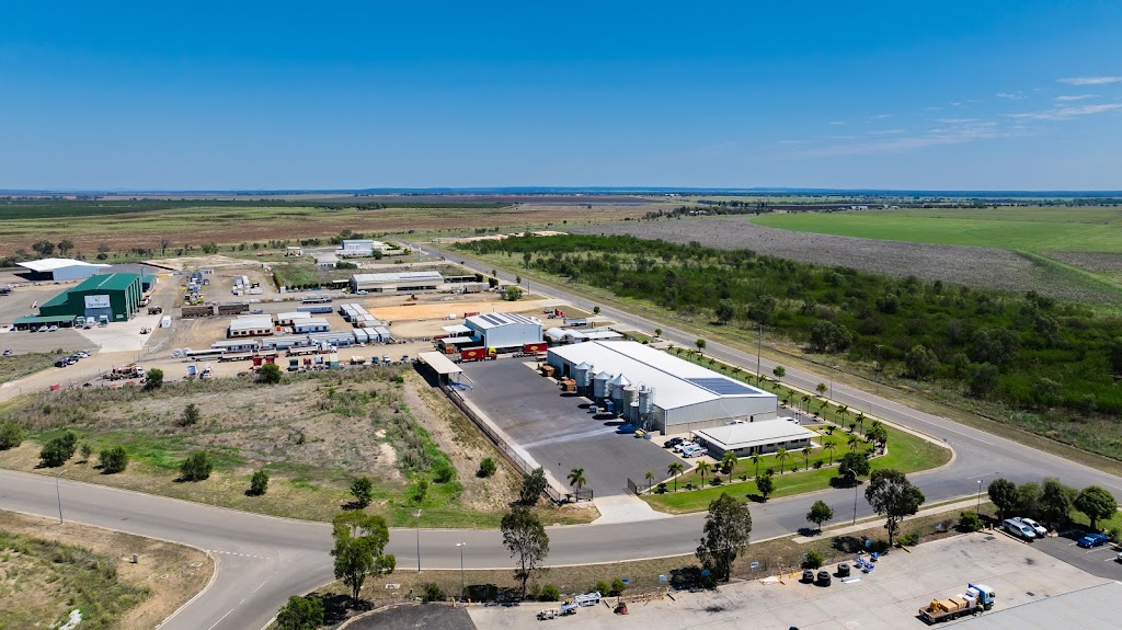 Woods Stockfeeds Emerald | 4/6 Wills Rd, Emerald QLD 4720, Australia | Phone: (07) 4670 0400