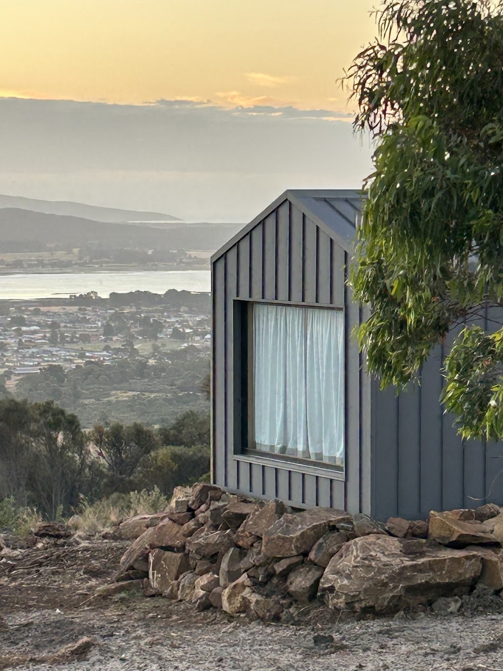 The George Tasmania Accomodation | 193 Mount George Rd, George Town TAS 7253, Australia | Phone: 0439 758 583