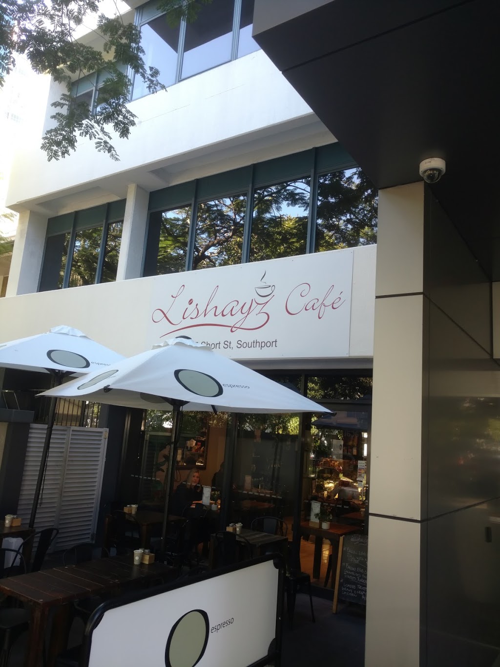 Lishayz Cafe | cafe | 7 Short St, Southport QLD 4215, Australia | 0755329893 OR +61 7 5532 9893