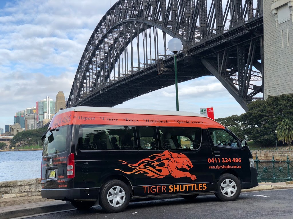 Tiger Shuttles | 9 Sierra Ave, Middleton Grange NSW 2171, Australia | Phone: 0411 324 486