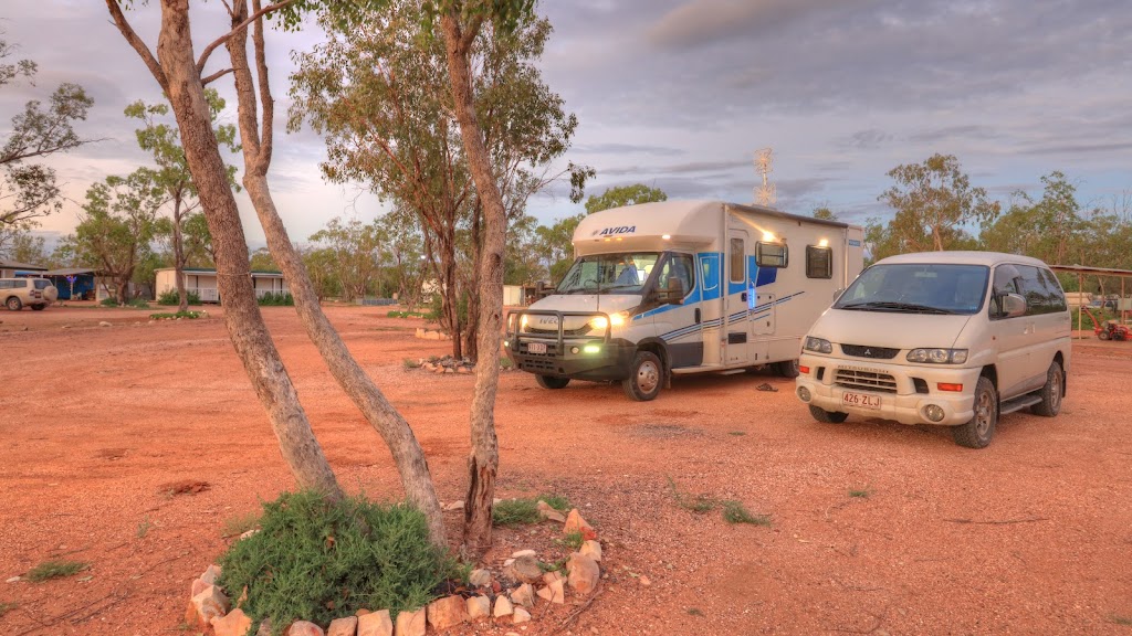 lorne station | 134 Lorne Rd, Lightning Ridge NSW 2834, Australia | Phone: (02) 6829 1869