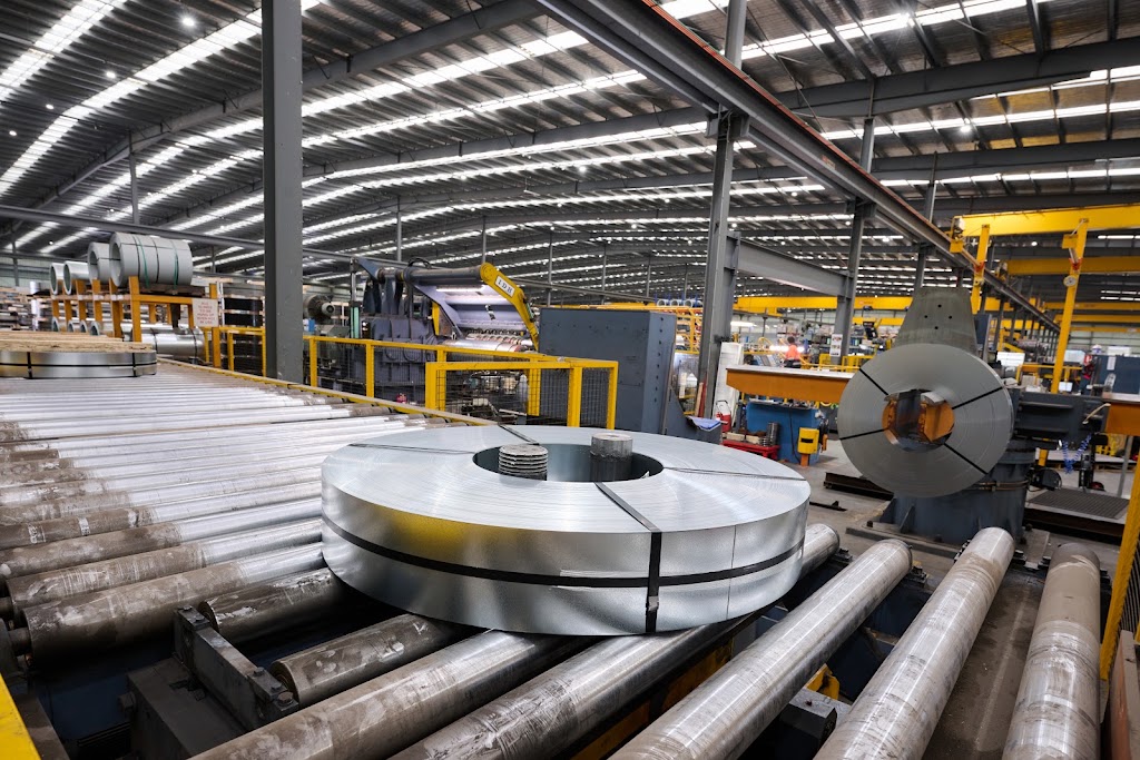 Apex Steel | 4 Cojo Pl, Dandenong South VIC 3175, Australia | Phone: (03) 9768 4700