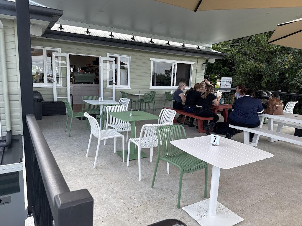 The View on Mount Glorious | Unit 1/1814 Mount Glorious Rd, Mount Glorious QLD 4520, Australia | Phone: 0455 213 279