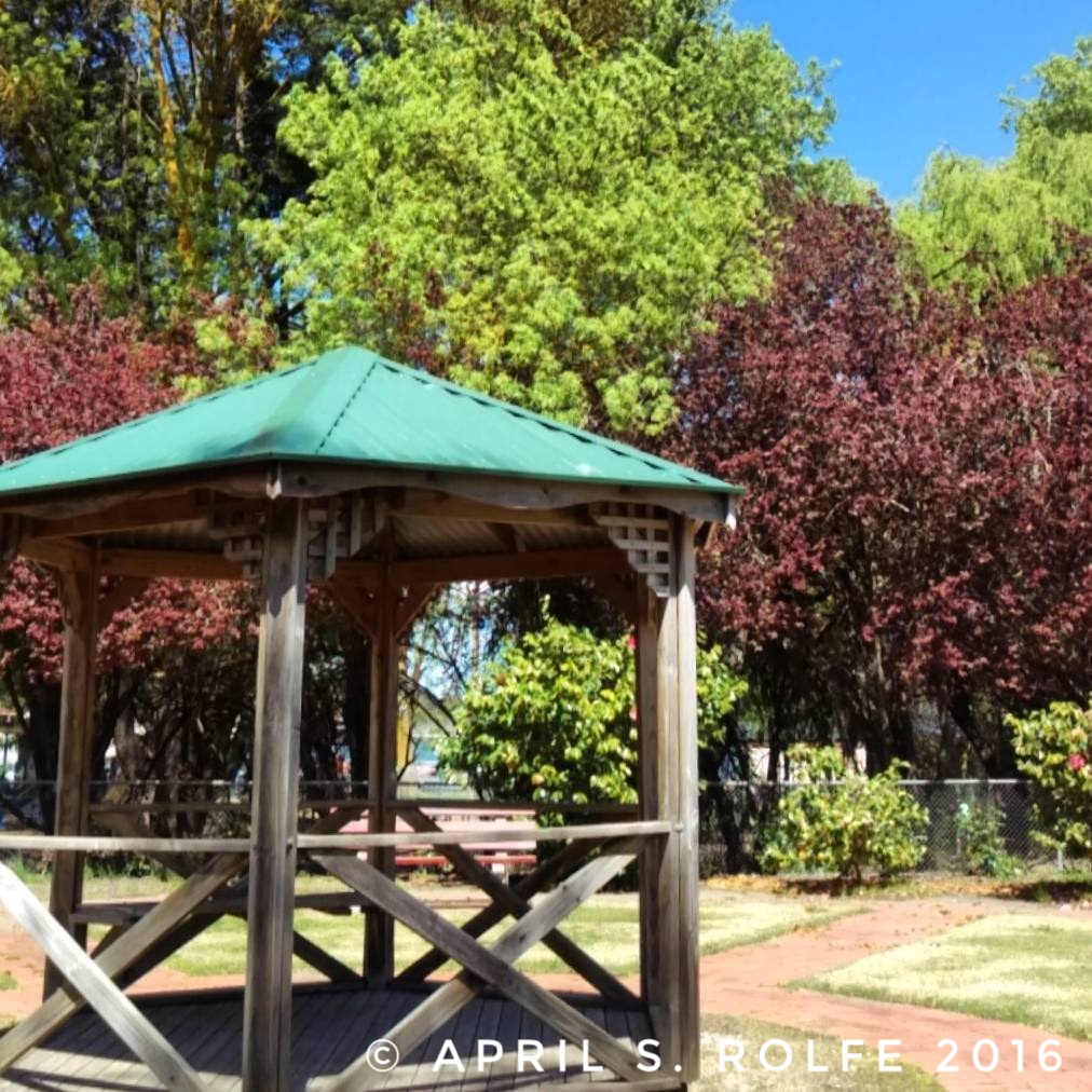 Woodside Rotunda & Playground | park | 22 Onkaparinga Valley Rd, Woodside SA 5244, Australia