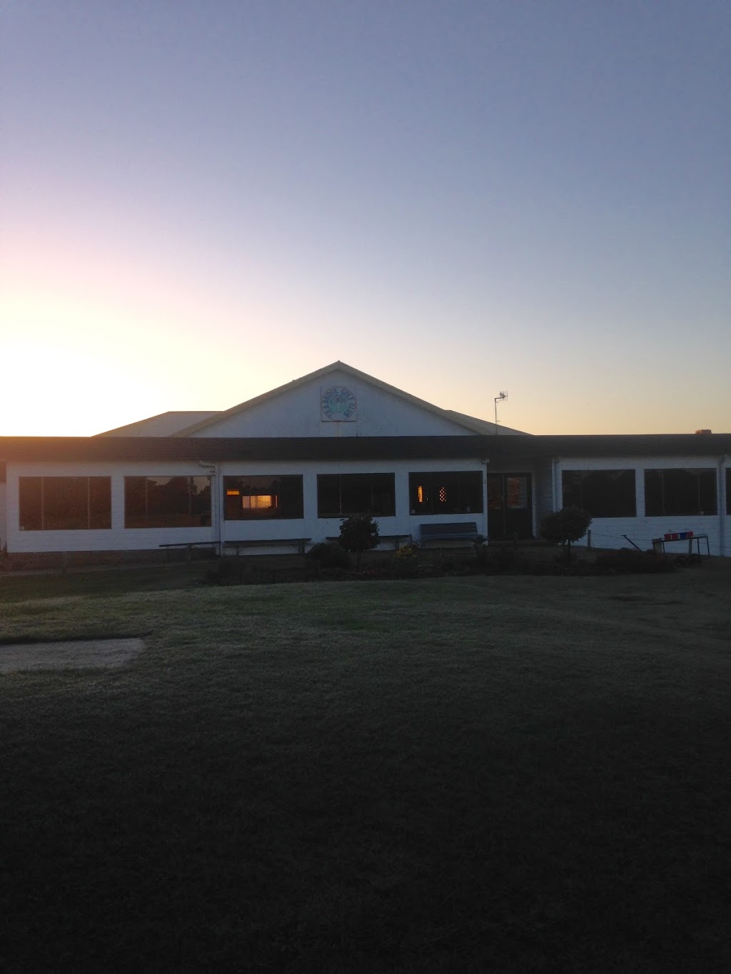 Seabrook Golf Club |  | 161 Old Bass Hwy, Wynyard TAS 7325, Australia | 0364422173 OR +61 3 6442 2173