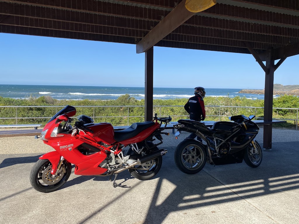 Shiny Side Up Training and Tours | 8 Antigua Ave, Lake Cathie NSW 2445, Australia | Phone: 0439 004 415