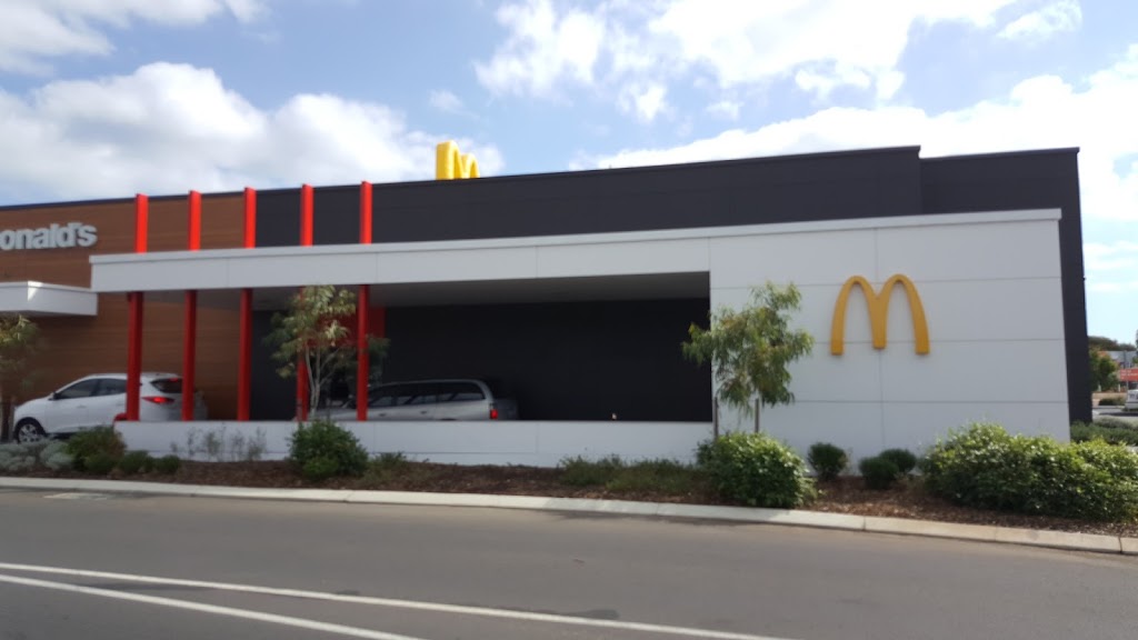 McDonalds Dalyellup | Cnr Norton Promenade &, Tiffany Centre, Dalyellup WA 6230, Australia | Phone: (08) 9795 1820