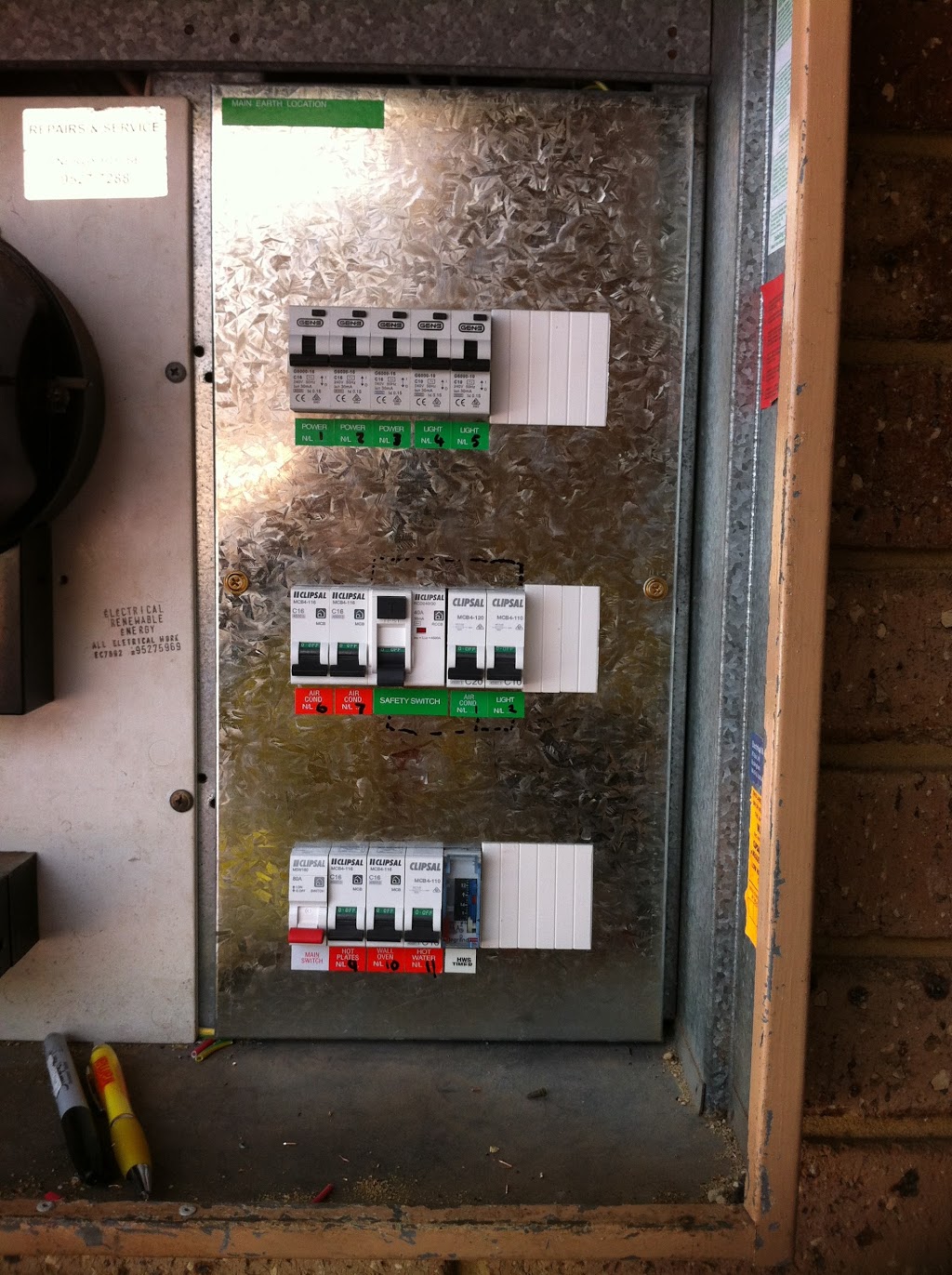 APW Electrical | electrician | 6/13 Day Rd, Rockingham WA 6168, Australia | 0895271695 OR +61 8 9527 1695
