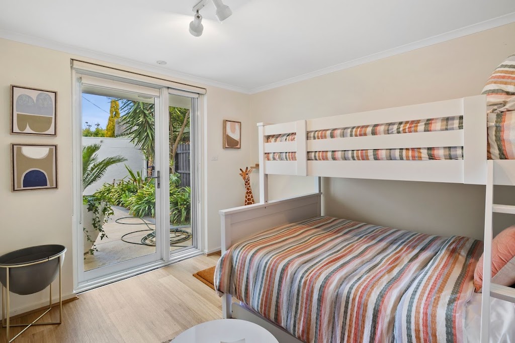 Luxury Retreat Torquay - Ocean View | 2 Central Ave, Torquay VIC 3228, Australia | Phone: 0403 143 171