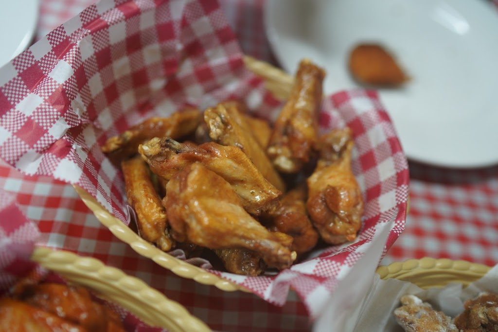 Texas Wild Wings | meal delivery | 15/3 Dennis Rd, Springwood QLD 4127, Australia | 0731331804 OR +61 7 3133 1804