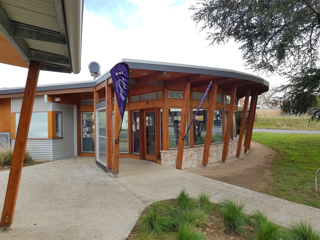 Creswick Visitor Information Centre | 41/43 Albert St, Creswick VIC 3363, Australia | Phone: (03) 5345 1114