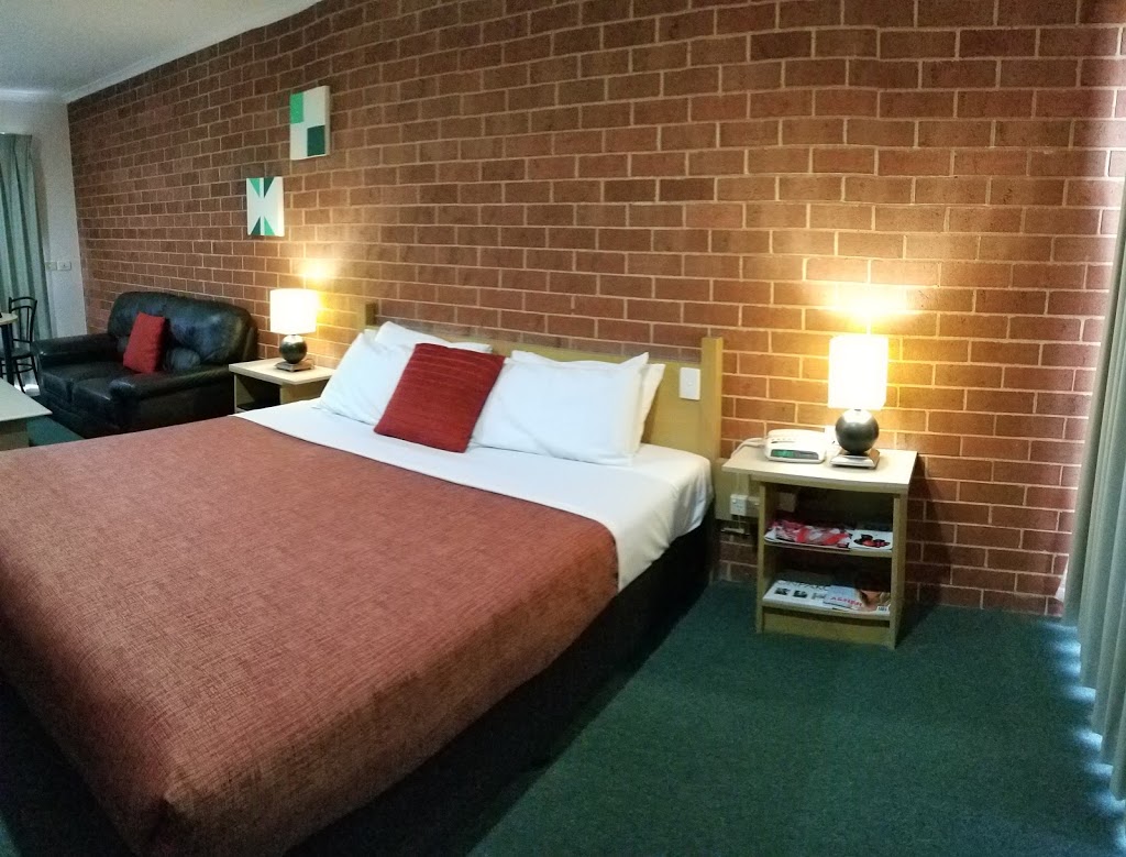 Rose Garden Motel | 14-16 Settlement Rd, Geelong VIC 3216, Australia | Phone: (03) 5241 9441