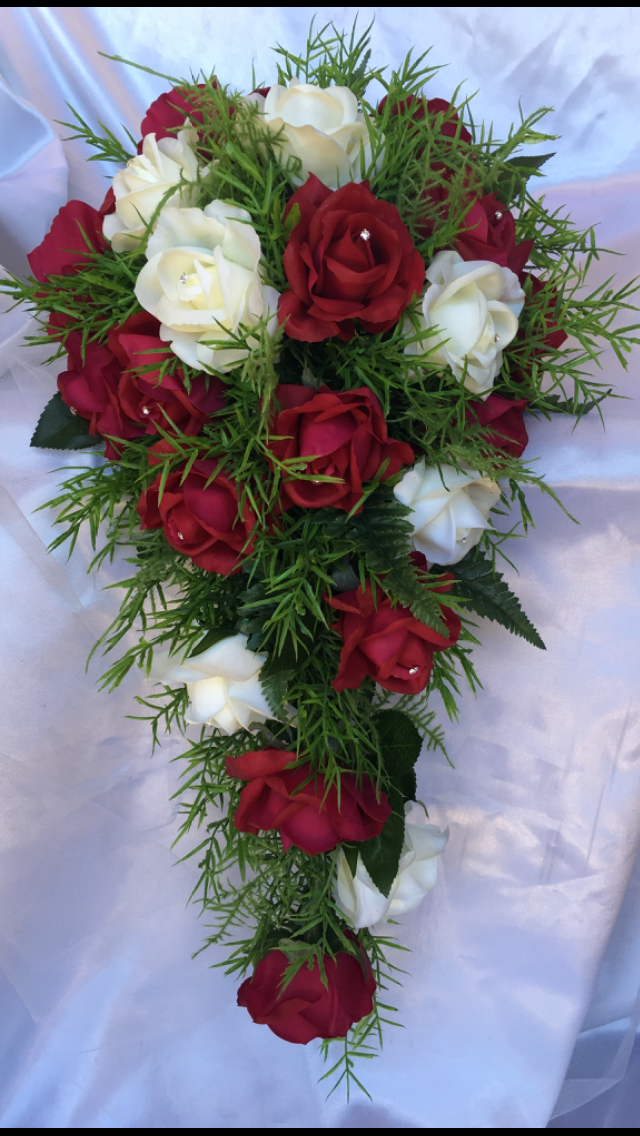 Arlanas Wedding Flowers | florist | 13 Salmon Gum Cres, Blakeview SA 5114, Australia | 0430537124 OR +61 430 537 124