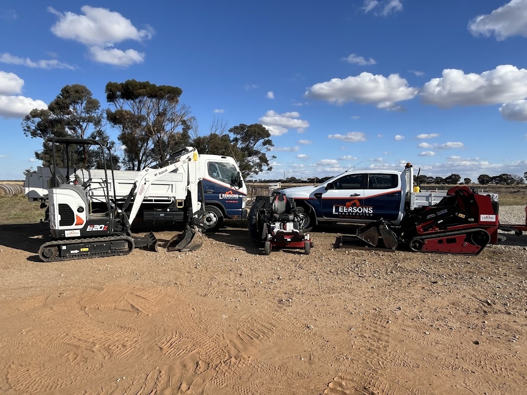 Leersons Landscaping | Gladfield S Rd, Pyramid Hill VIC 3575, Australia | Phone: 0428 586 516