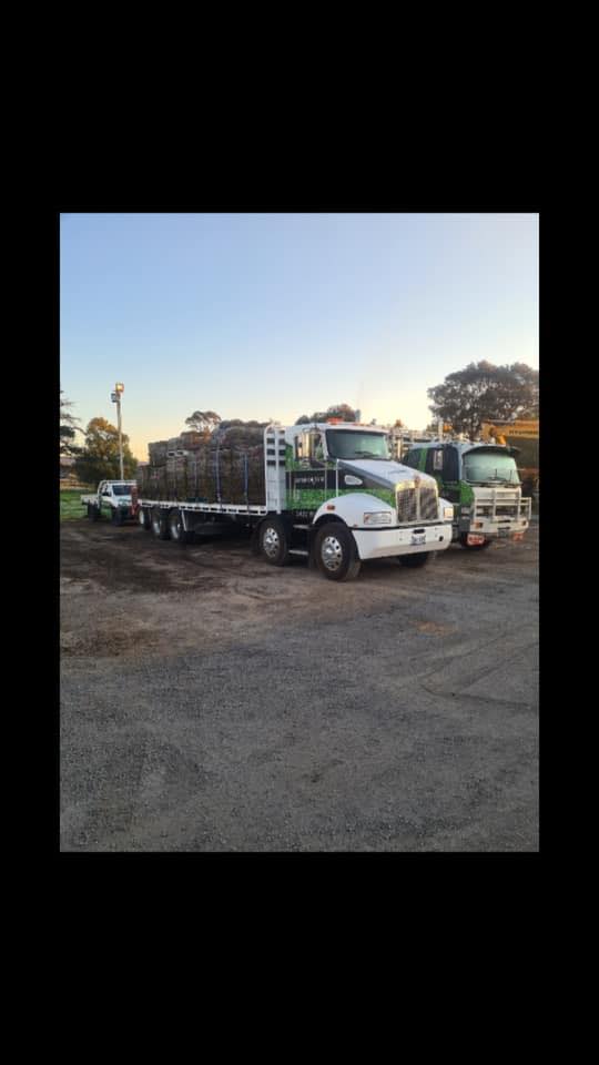 Superior Turf |  | 99 Central Ave, Oak Flats NSW 2529, Australia | 0422191086 OR +61 422 191 086